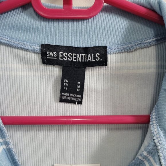 Med SWS Essentials Striped Crop Top - Picture 3 of 8